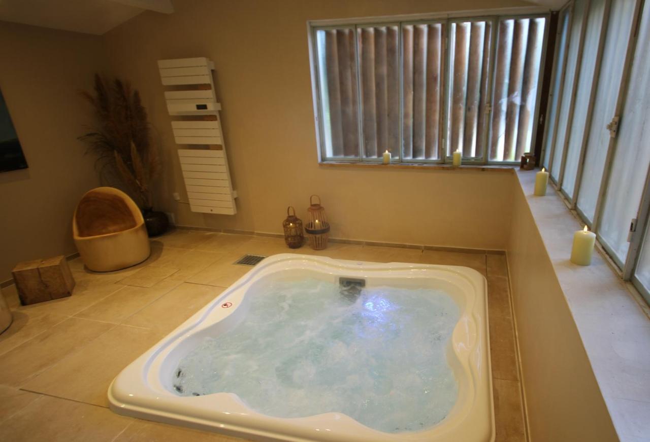 La Haute Flourie - -chambres D'hotes Bed & Breakfast 3*