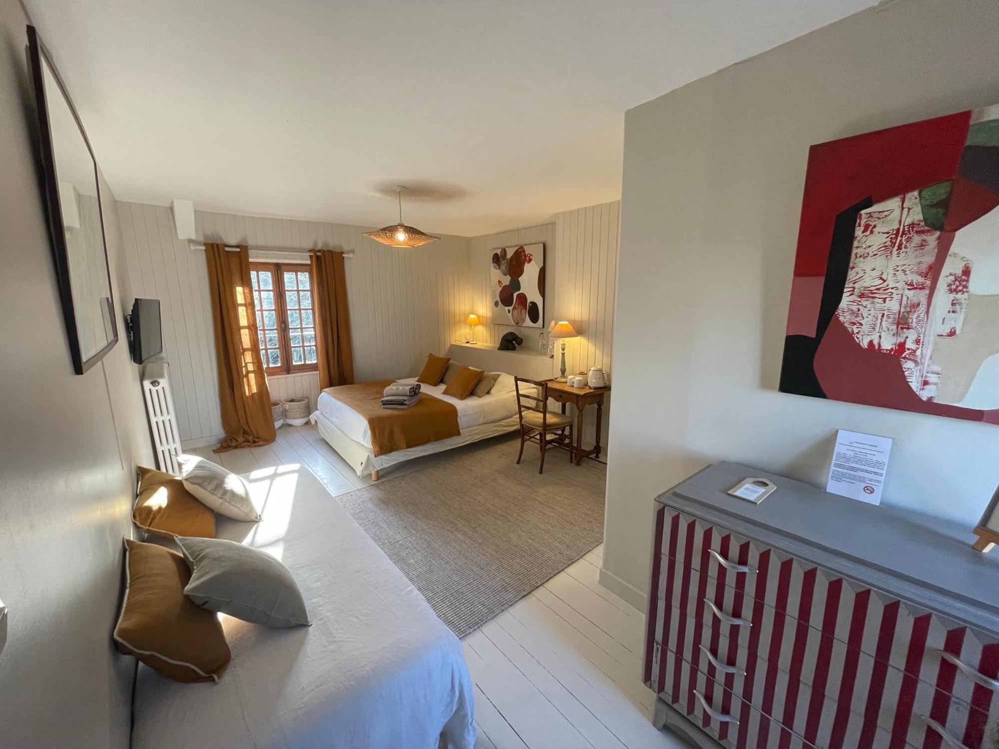 La Haute Flourie - -chambres D'hotes Bed & Breakfast 3*